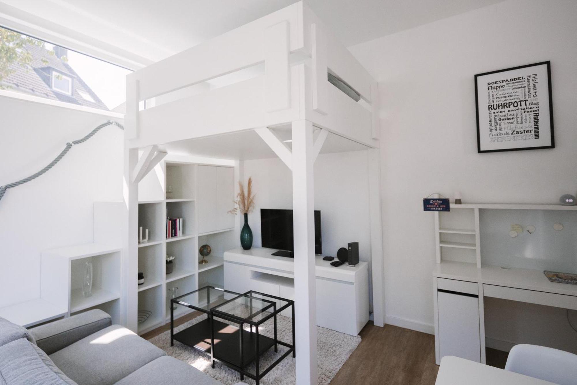 Schoene, Moderne Wohnung Mit Grosszuegiger Terasse 에센 외부 사진