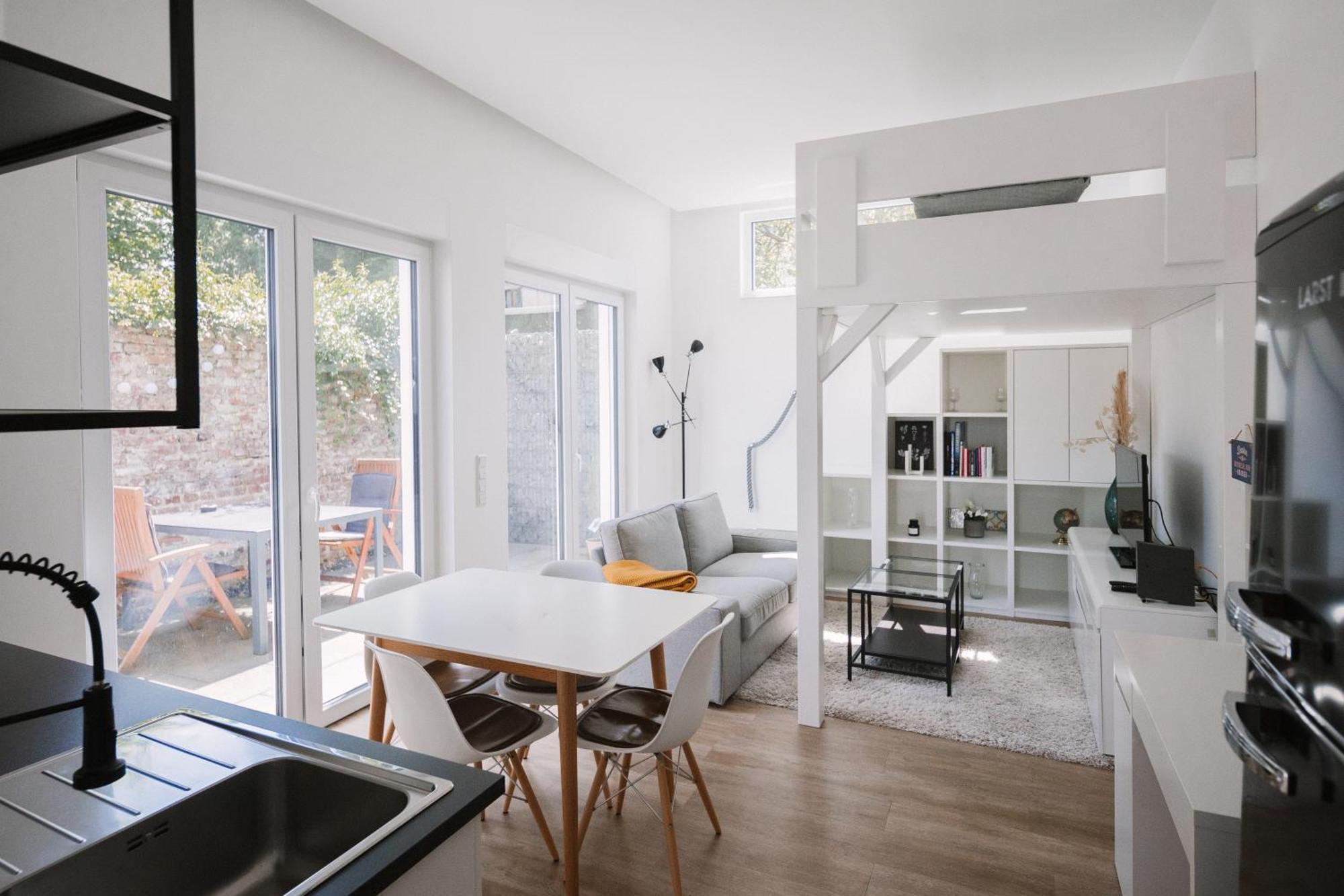 Schoene, Moderne Wohnung Mit Grosszuegiger Terasse 에센 외부 사진